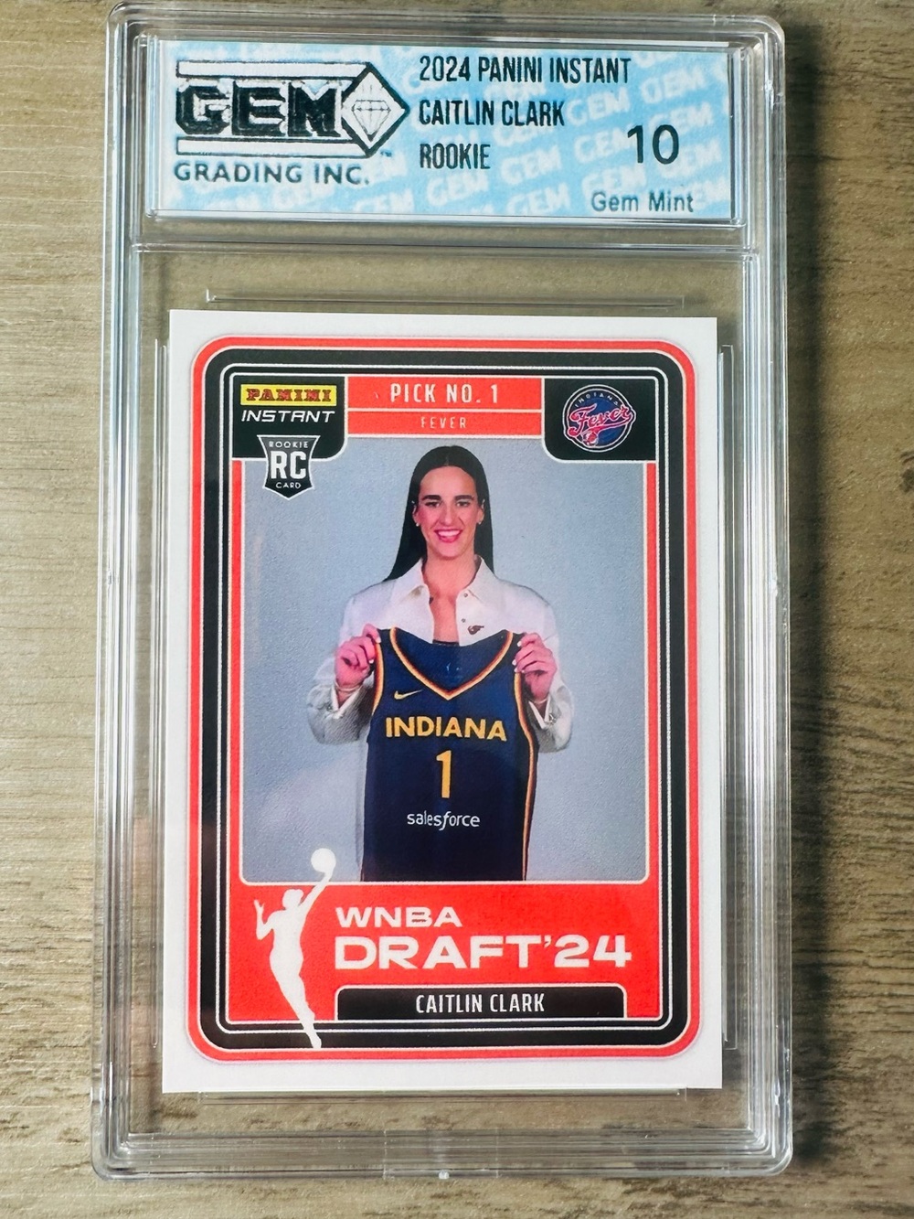 Caitlin Clark Rookie Gem Mint 10 2024 Panini Instant Novelty Card. Indiana Fever